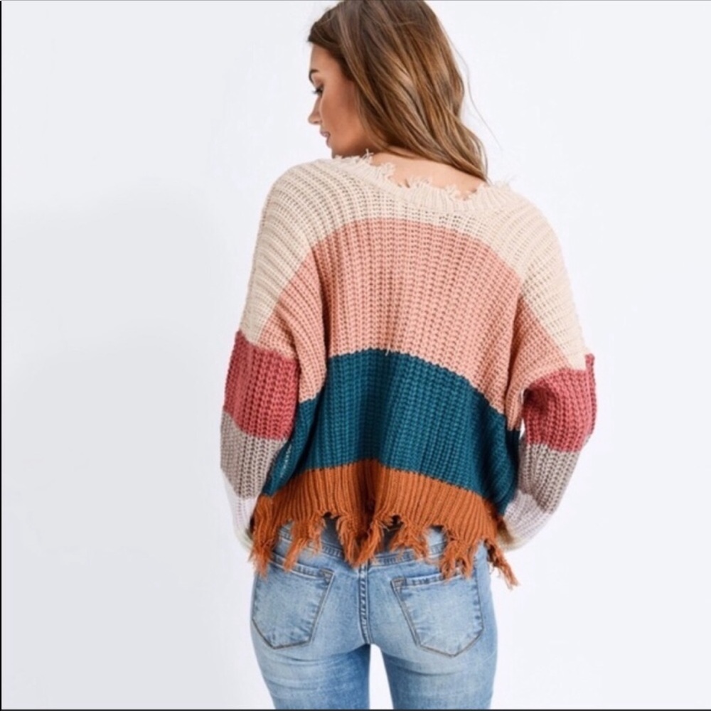 COLORBLOCK Distressed Sweater - Picture 3 of 4